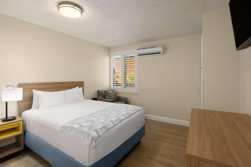Days Inn By Wyndham Maui Oceanfront Wailea  Habitación foto