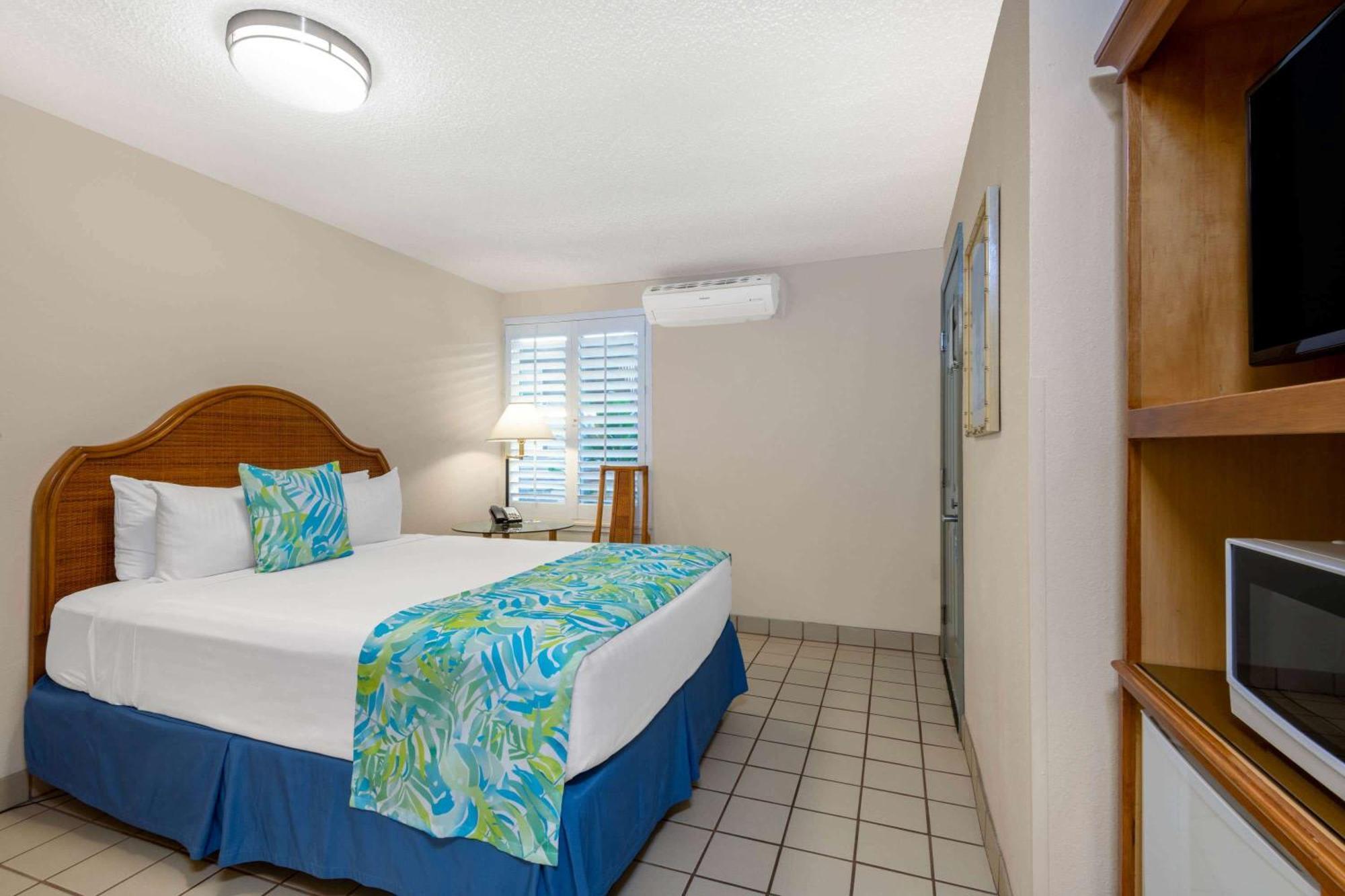 Days Inn By Wyndham Maui Oceanfront Wailea  Exterior foto